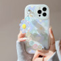 Coque de protection avec des motifs de fleurs délicats et colliers en forme de fleurs (Mayline)