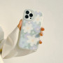 Coque de protection avec des motifs de fleurs délicats et colliers en forme de fleurs (Mayline)
